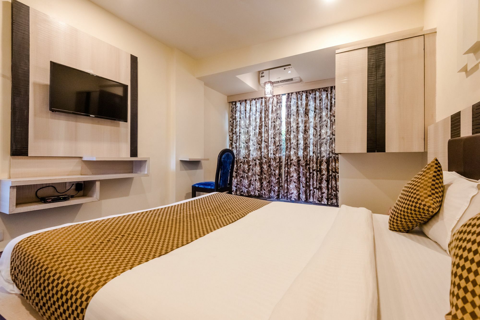 Hotel O Rana Residency Near Western Express Highway Metro Station Mumbai Kültér fotó
