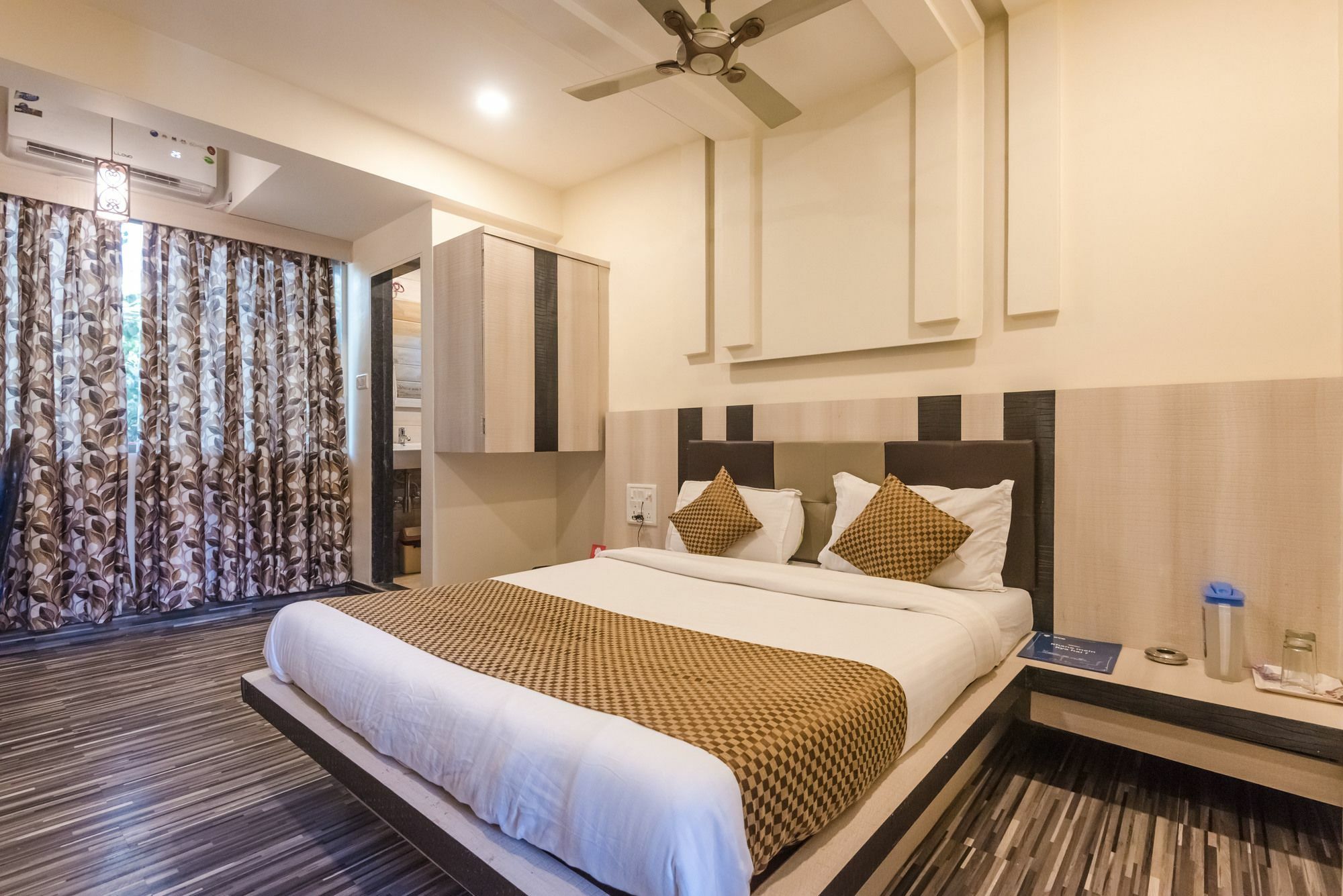 Hotel O Rana Residency Near Western Express Highway Metro Station Mumbai Kültér fotó