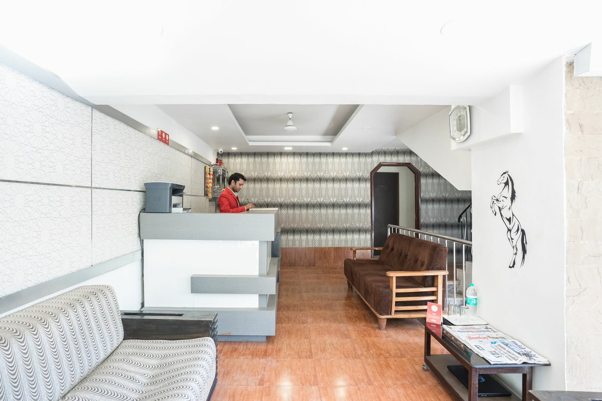 Hotel O Rana Residency Near Western Express Highway Metro Station Mumbai Kültér fotó